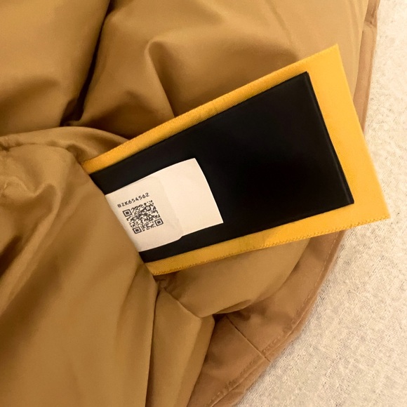 Brand new North Face parka with tags - Picture 11 of 16